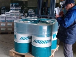 Помогли выгрузить масло