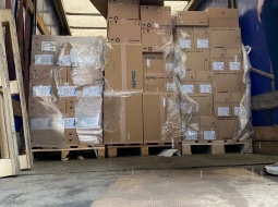 Разгрузка медицинского расходного материала